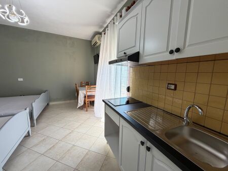 Studio apartment for rent