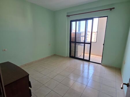 Apartment 1+1 for rent in Yzberisht