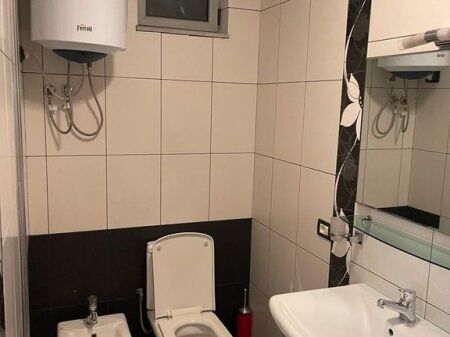 PALLATI ME SHIGJETA, JEPET ME QIRA – APARTAMENT 2+1+ 2| 720 € /Muaj 65,000 Lekë /Muaj