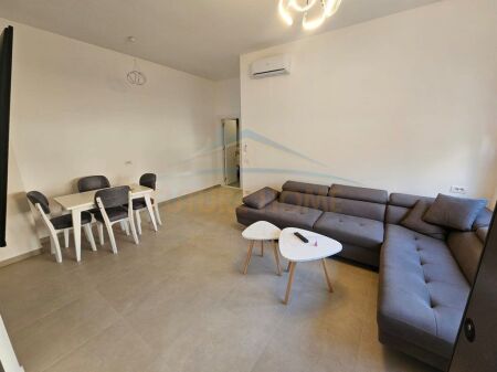 Qera , Apartament 1+1, Rruga Muhamed Deliu , Fresk