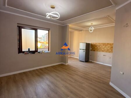 SHITET APARTAMENT 2+1+BALLKON VASIL SHANTO" 17.200.000 LEKE