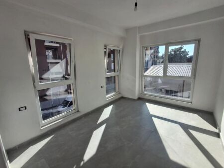 Rent | Apartament 2 + 1 | Rruga Dritan Hoxha | 650 €/month