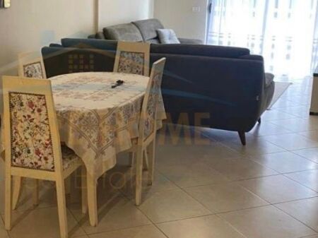 Shitet, Apartament 1+1, Rruga e Dajtit, Fresk, Tirane