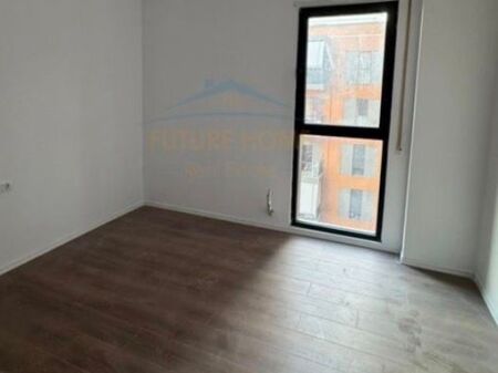 Shitet, Apartament 2+1+2+ 2 Poste Parkim, Rruga Sadik Petrela, Kompleksi ASL 2