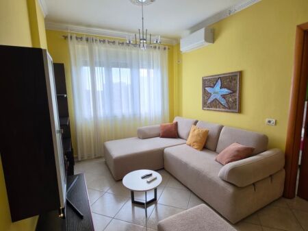 🏢Astir,prane Hotel Marinaj jepet me qera apartament 1+1 i mobiluar.50,000Leke