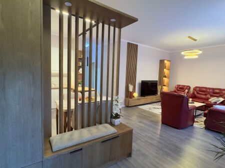 Next to "Lake View" and "Pishinat Aquadrom". For rent: Apartment 2+1+2. From the owner, no commission.