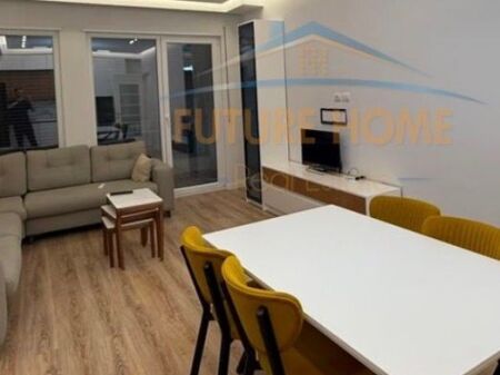 In vendita, Appartamento 2+1+2, Residenza Erli, Tirana