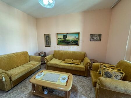 Apartament 1+1 në shitje te Stacioni i Trenit, Durrës - 75,000€ | 61.6 m²
