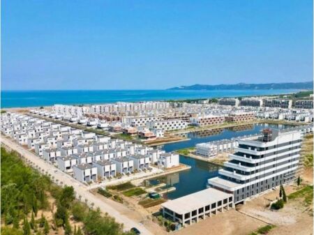 TURQUOISE MARINA, VENDIAMO VILLA 3+1+2
