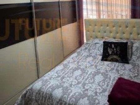 Shitet Apartament 2+1+2 , Unaza e Re , Tiranë