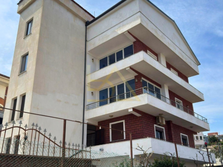 5-STOREY VILLA FOR SALE – “STEFAN VOKOPOLA” STREET (STREET 82), DURRËS