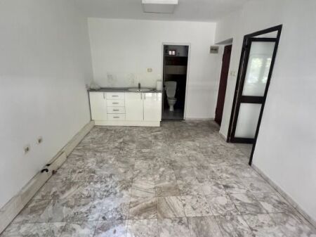 🏢 FOR RENT – 1+1 BUSINESS PREMISES Near Court I