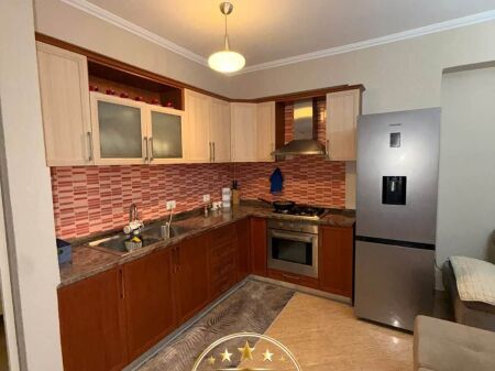 JEPET ME QERA APARTAMENT • 2+1 • 450€/muaj 📍Rrota kuqe Plazh, Durrës