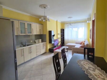 APARTMENT ME QERA 1+1 ASTIR 50.000 LEKE FH-95683
