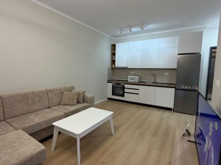 🏠 Jepet me qera apartament 1+1 – Univers City kati 3 çmimi 45,000 lekë/muaj