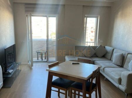 Qera, Apartament 1+1, Rruga Panorama, Tiranë.