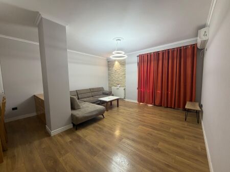 Affitto | Apartament 2 + 1 | Ali Demi | 650 €/mese