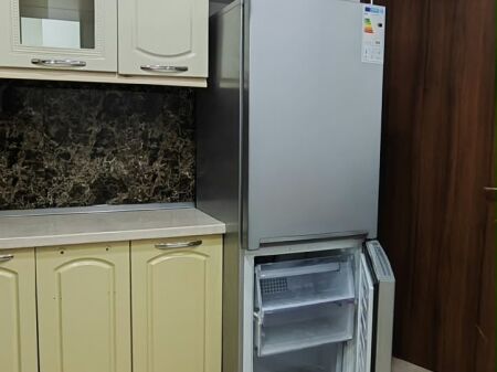 Apartment 2+1, Astir!