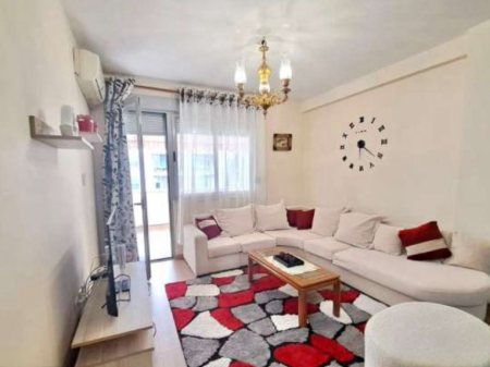 Apartament 2+1 me Qira te Rruga e Kavajes Tirane