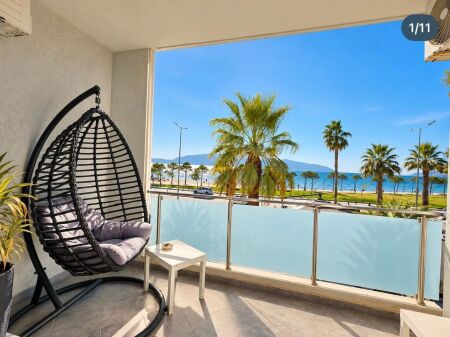 Appartamento con 2 camere da letto in affitto con vista mare a Lungomare