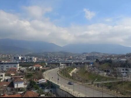 For Rent 2+1 4th Floor of a villa - Shkozes Roundabout, Tirana