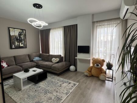 Jepet apartament 1+1 me qira tek Rezidenca Siri , Rruga Siri Kodra , Ish Stacioni i Trenit , Bulevardi i Ri .