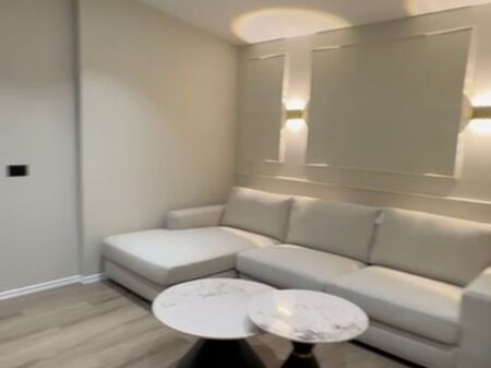 Shitet apartament 1+1 te Lsi ish Blloku