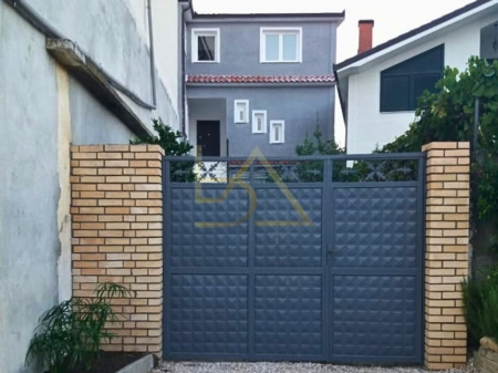 SHITET VILË 3-KATËSHE – SUKTH, DURRËS