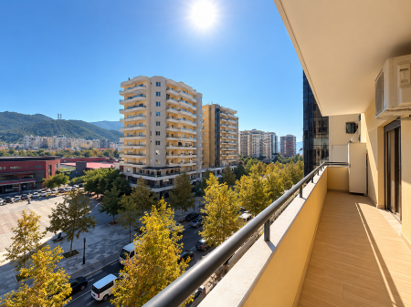 Apartament 2 dhomëshe për shitje Bulevardi i Vlorës
