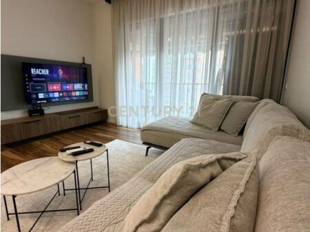 Apartament Modern për Shitje në Myslym Shyri – Vendndodhje Premium në Zemër të Tiranës