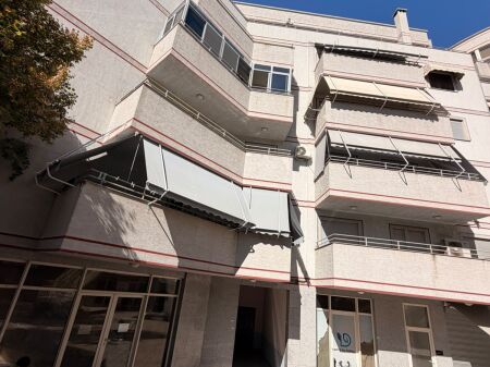 DYQAN PËR QIRA – KOMPLEKSI RAFAELO, FRESK 300 € /Muaj