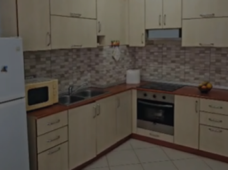 APARTAMENT 2+1+2 PËR SHITJE – QENDËR TIRANË