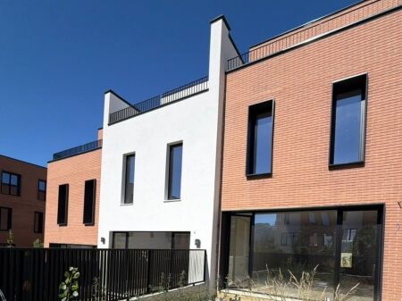 Vilete per shitje + 🅿️ Piccadilly Residence , TEG