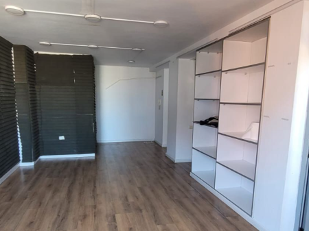 Ufficio in Affitto nel Centro di Tirana