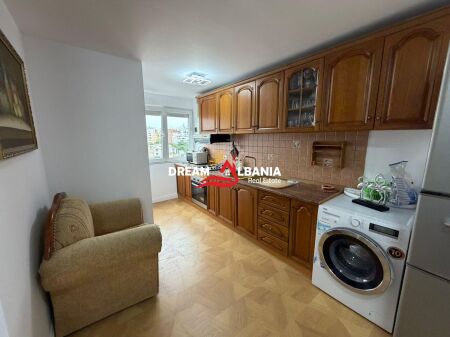 Apartment 2+1+2 for sale at Irfan Tomini near 26 Nentori school (ID 41212220)