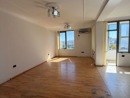 Shitje | Apartament 2 + 1 | Toptani Shopping Center | 430000 €