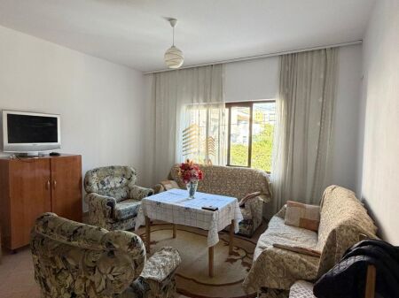 Affitto, Ingresso Privato, 2+1+balcone+ Posto Auto, Ospedale Americano 2, 52.000 Leke/mese