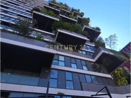 Jepet me qira ambient per zyra, Vertical Forest.