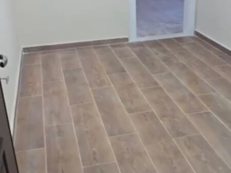 Jepet zyre tek ish Blloku , prane Piceri Era Bllok .