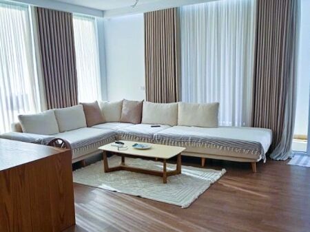 Shitet Apartament 3+1+2 tek Bulevardi i Ri, Tiranë
