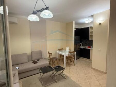 Shitet, Apartament 1+1, Vollga, Durrës