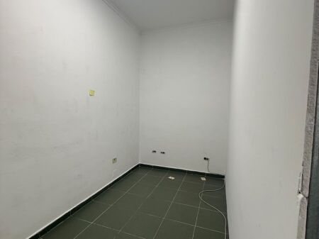 Sale | Ambjent Biznesi | Rruga e Dibrës | 304000 €
