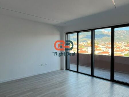 Near the Electric Market, Apartment 2+1 For Sale With Parking Space !!!