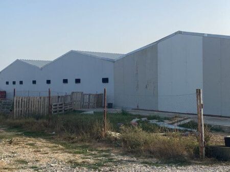 Warehouse 1700 m² for rent – Durrës📍 Near the Youth Sector, Durrës