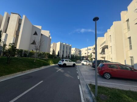 APARTMENT 2 +1 WITH PARKING SPACE FOR RENT AT GREEN VALLEY