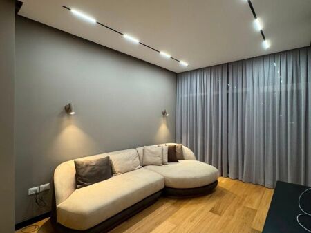 APARTAMENT 2+1+2+ GARDEROBE PER SHITJE: KIKA 2, KOMUNA E PARISIT