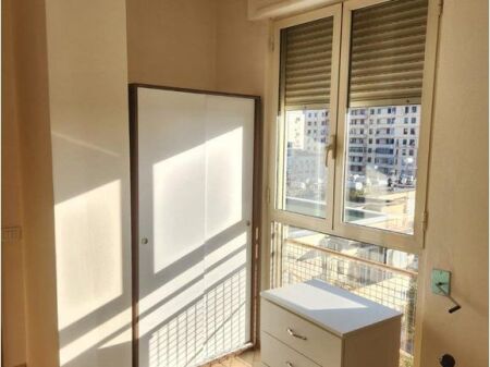 Appartamento 2+1 in affitto in Via Kavaja!