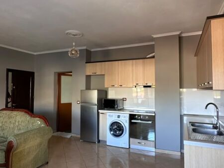  SHITET APARTAMENT 2+1 – TE MATERNITETI, DURRËS