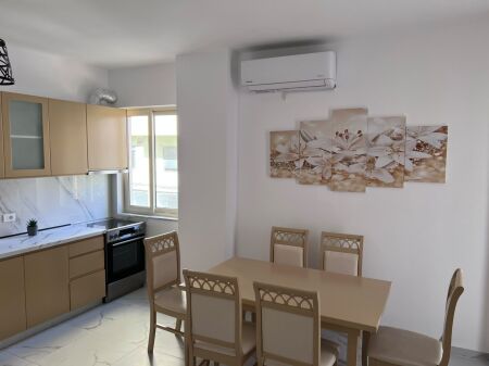 🏡✨ APPARTAMENTO 2+1 IN AFFITTO – SPIAGGIA, DURRËS 🌊