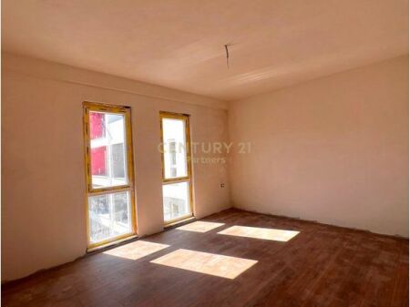 WE SELL 2+1 APARTMENT + PARKING SPACE NEAR QTU-UNIVERS CITY (DELIVERED FURNISHED) 137,000 €